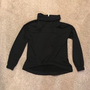 Fabletics Europa Pullover
